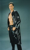 Latex Mantel