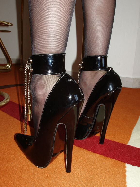 Extreme Stiletto Patent Pumps High Heels Black 45 Mega High Clubwear Ebay 